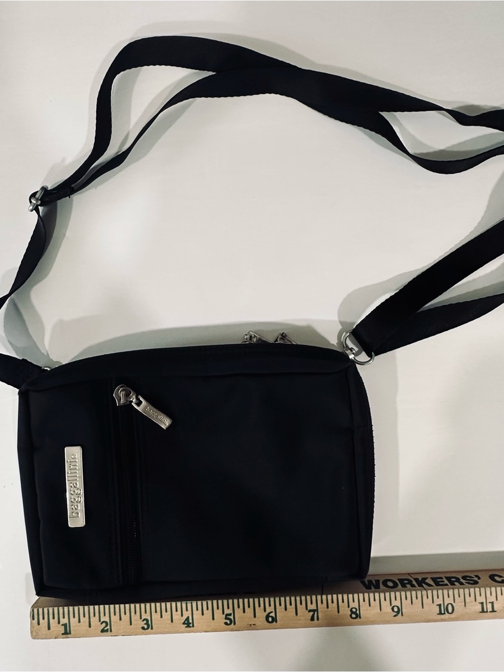 Baggallini Convertible Crossbody Black Wallet Bag